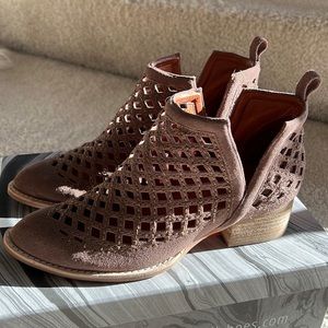 Jeffry Campbell Taggart Booties